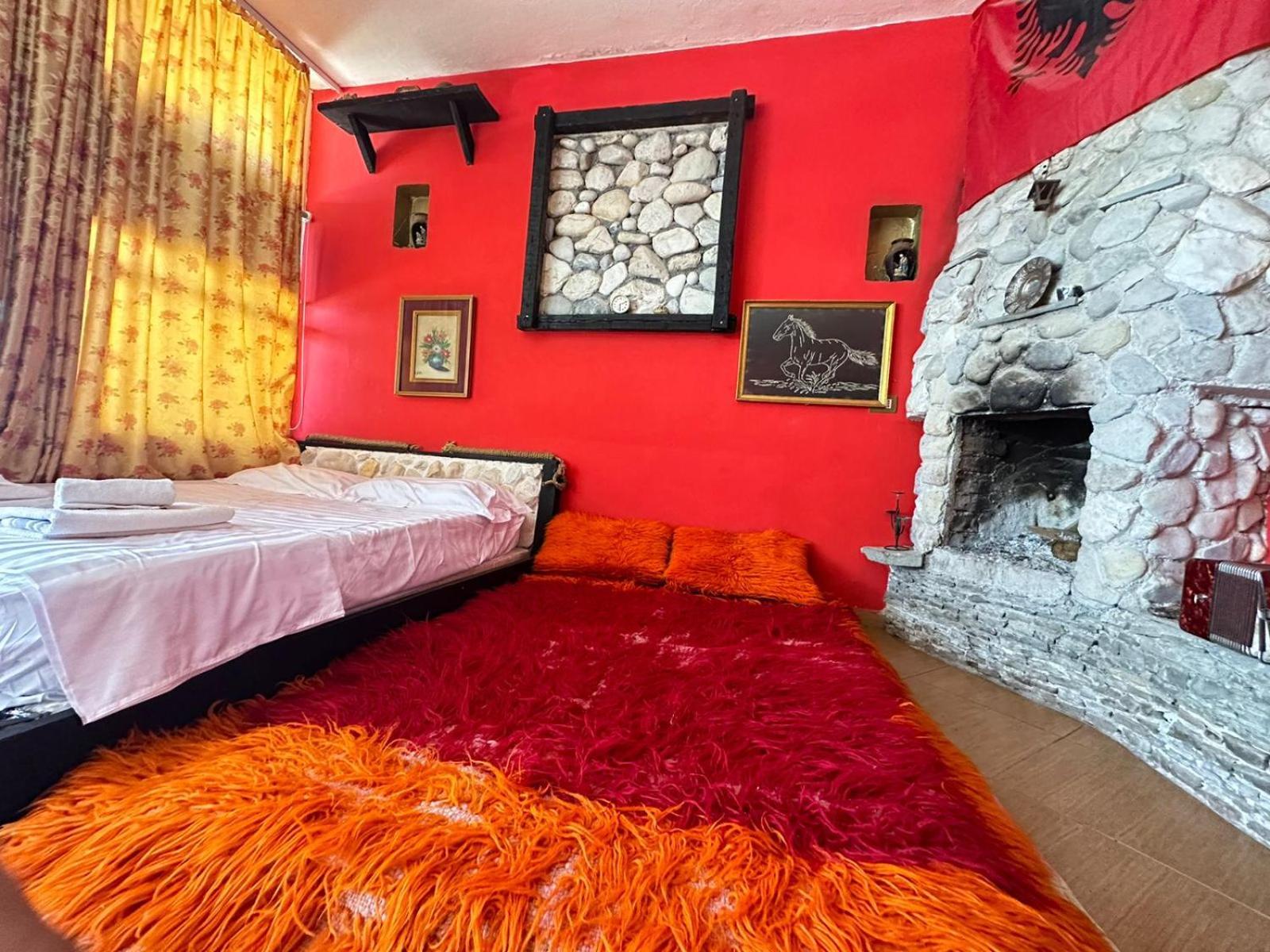 Hotel Vila "Oda E Miqve" Vlorë 外观 照片