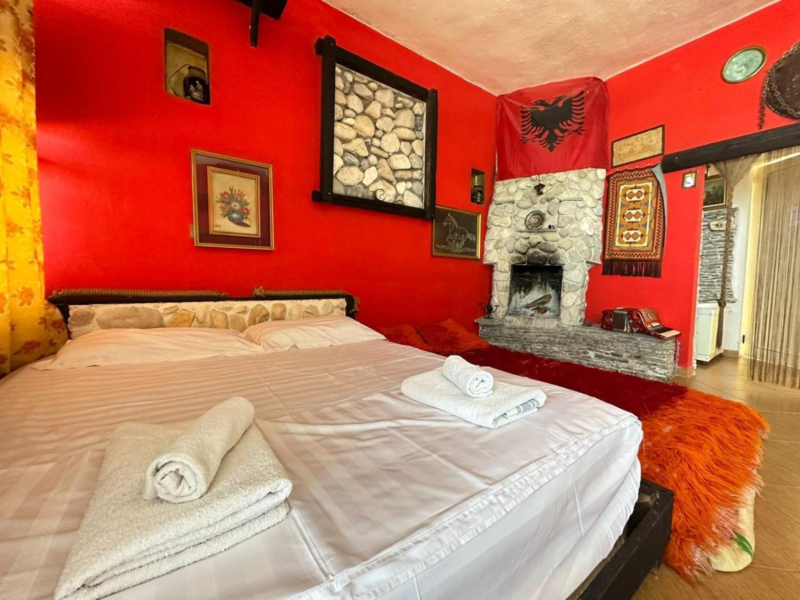 Hotel Vila "Oda E Miqve" Vlorë 外观 照片
