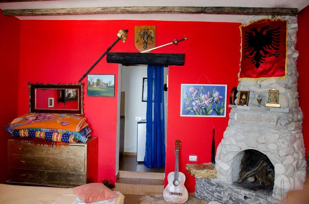 Hotel Vila "Oda E Miqve" Vlorë 外观 照片